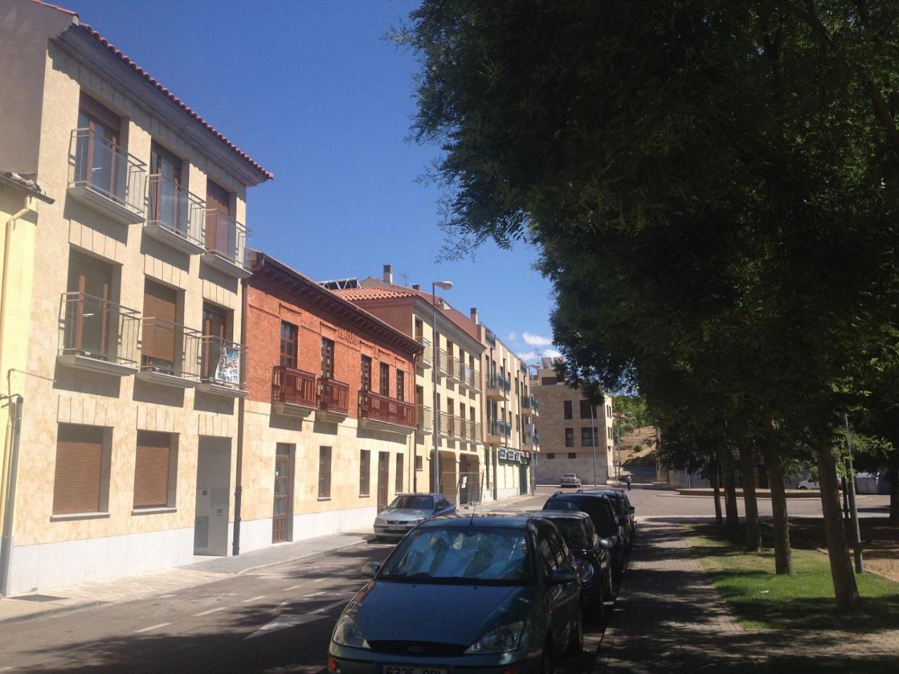 Apartamentos Turísticos Puente Romano P2 2-A Salamanca Exterior foto