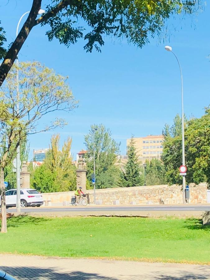 Apartamentos Turísticos Puente Romano P2 2-A Salamanca Exterior foto